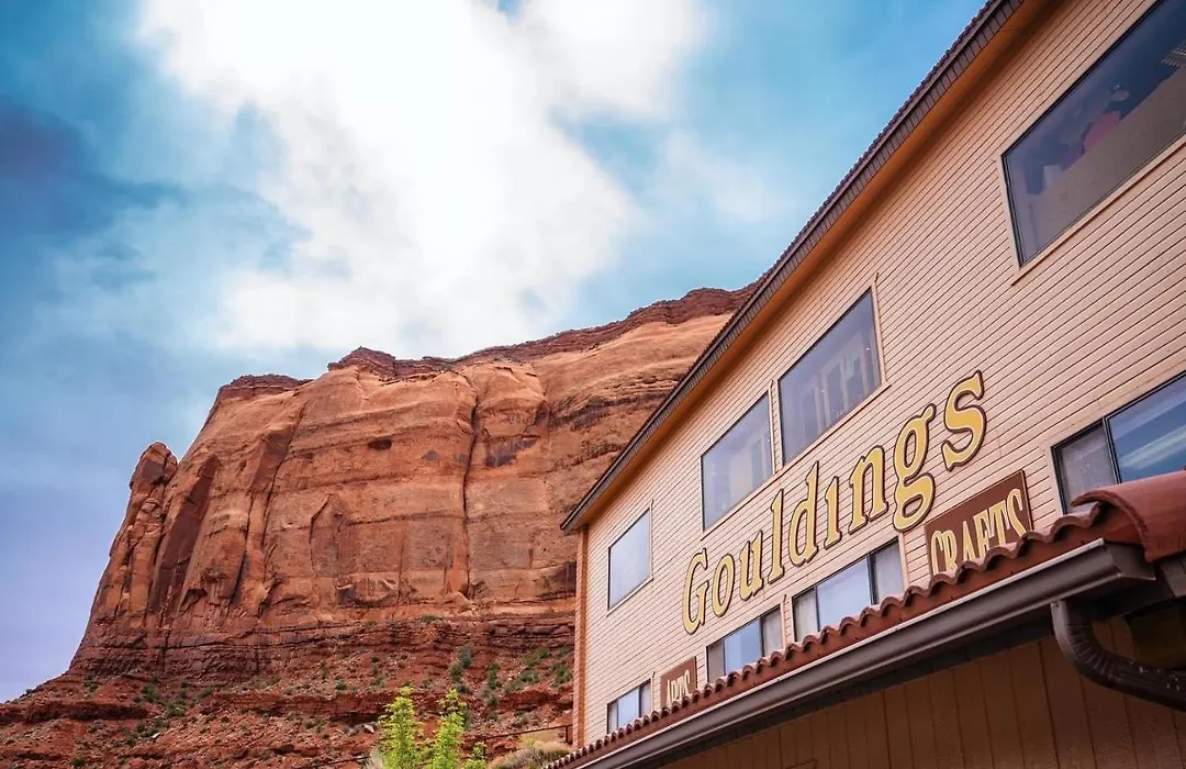 Goulding'S Lodge-1